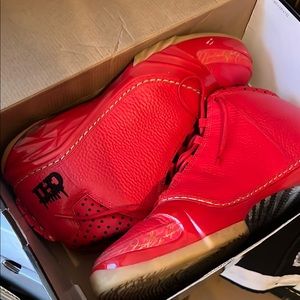 Jordan Sneakers Red and Black